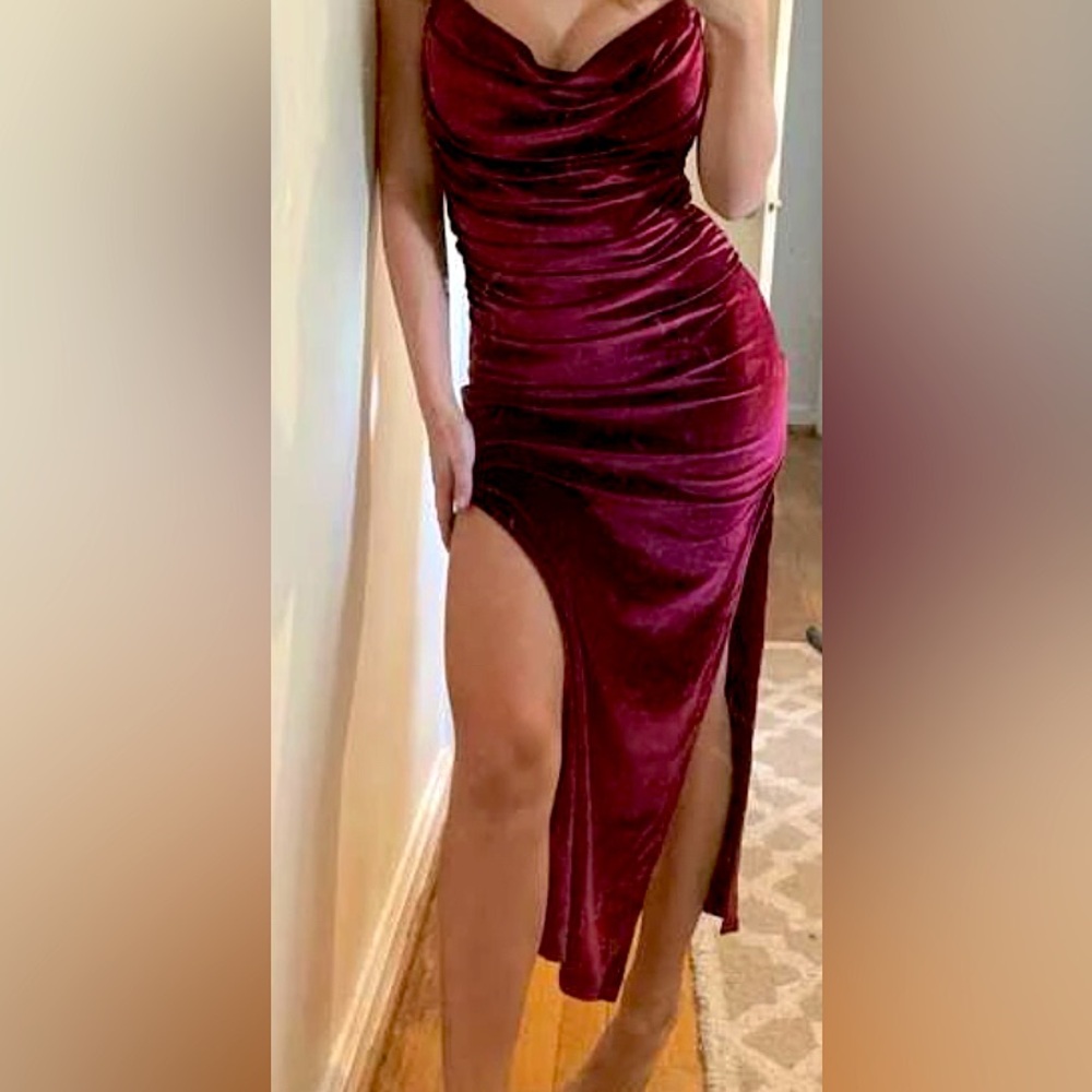 Women’s Draped Collar Long Velvet Dress